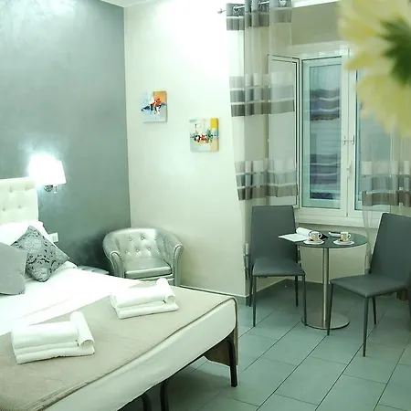Couette-café Relais Cavour 2*