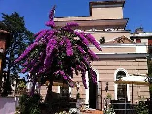 Pirandello Ξενοδοχείο 3*