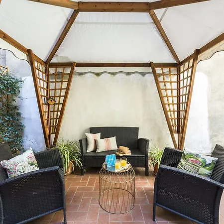 Apartment Sweet - Tre Cannelle
