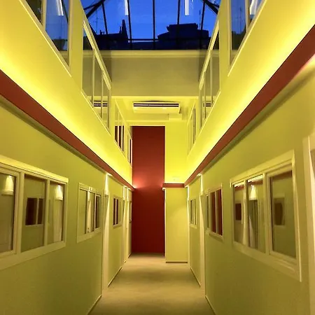 Hotel Tango
