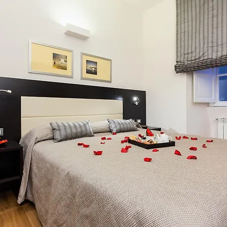 Domus Best Guest House