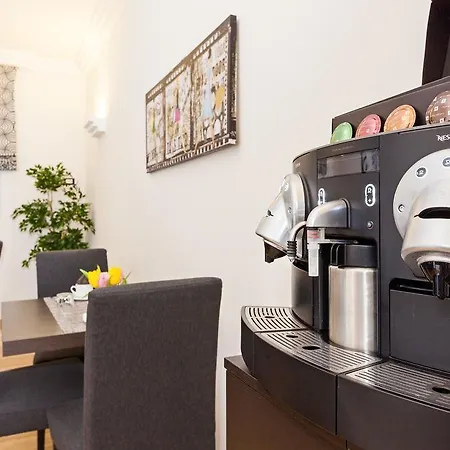 Domus Best Guest House Rome