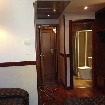 Ξενοδοχείο Select Garden 3*