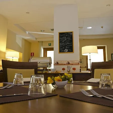 Dei Giuochi Delfici Guest house