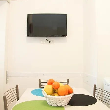 Maison Velia Roma