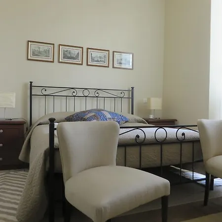 Mary's Place 2* Rome