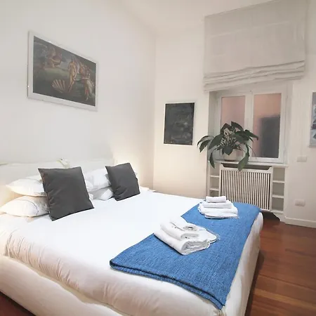 Apartment Spanish Steps Art