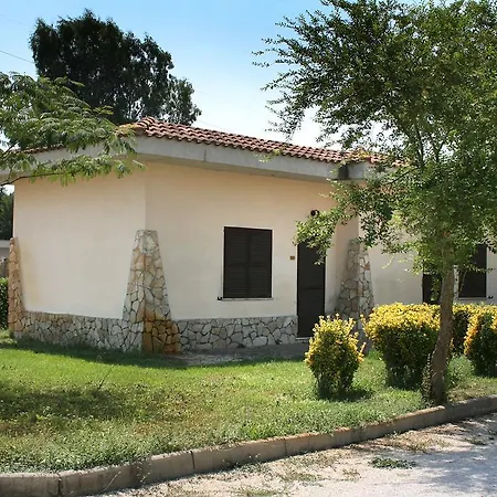 Salaria