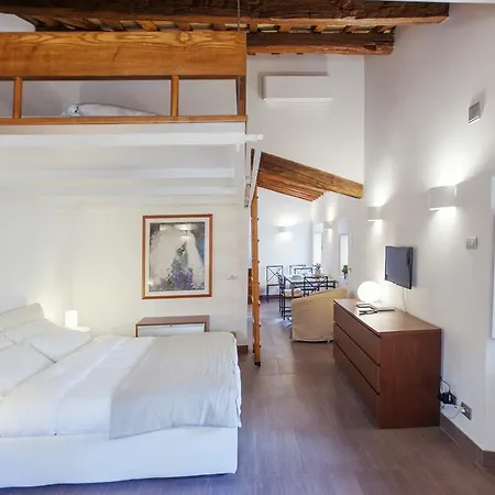 Domizio Apartament *