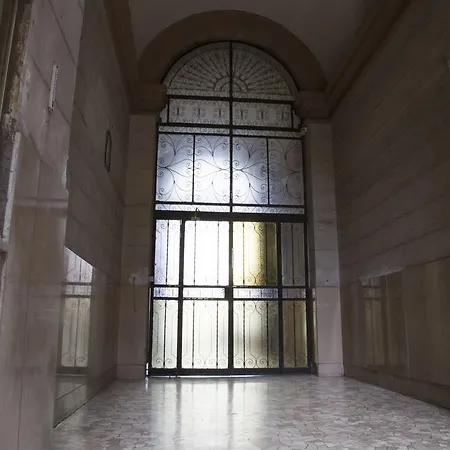 Apartment Cairoli Interno 9b Rome