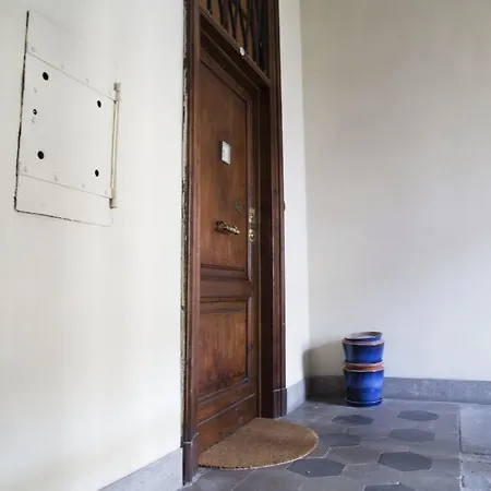 Cairoli Interno 9b Rome