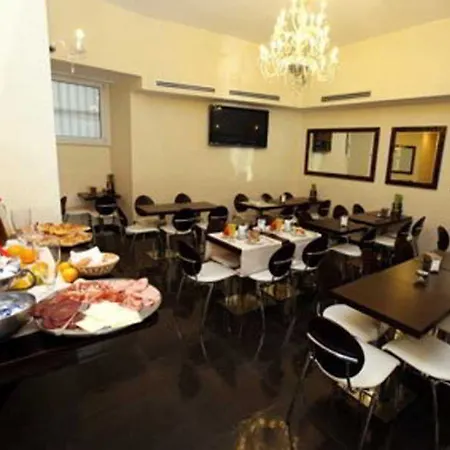 Les D'or Guest house Rome