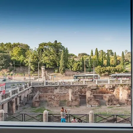 First Floor Affittacamere Roma