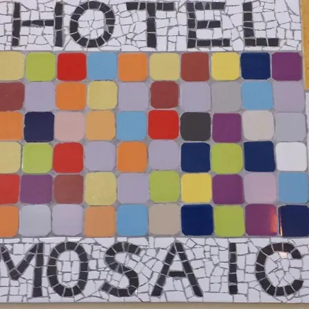 Hotel Mosaic *
