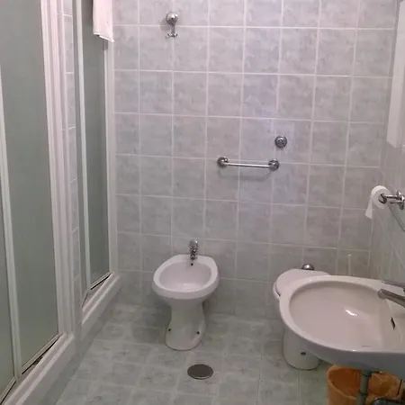 Casa Per Ferie Margherita Diomira 2*