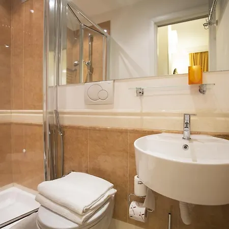 Bed & Breakfast Bbqueen 3*