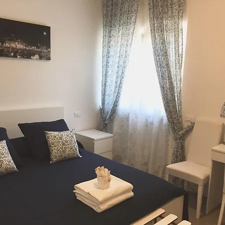 Aquarius Rome 3* Rome