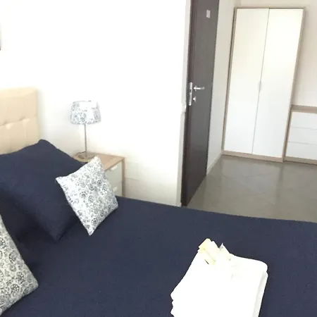 Bed & Breakfast Aquarius Rome 3*