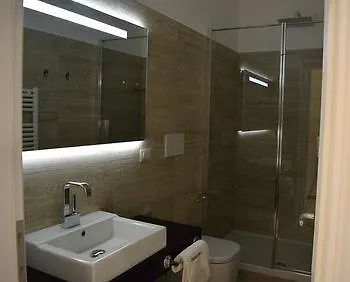 Now Apartments, In The Heart Of 2*
