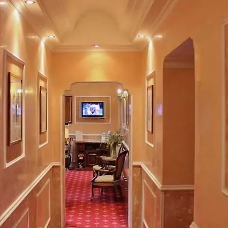 Martini Hotel 3*