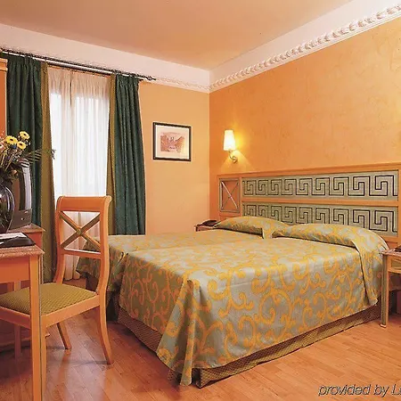 Exe Domus Aurea Hotel