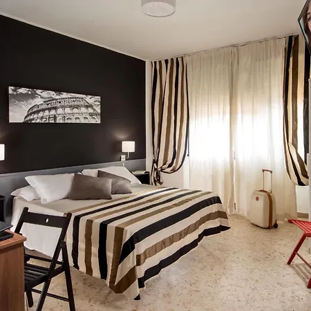 Hotel Radio