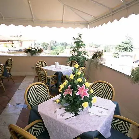 Morgagni Hotell