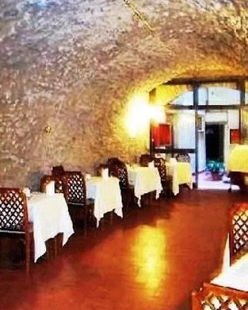 Teatro Di Pompeo 3*