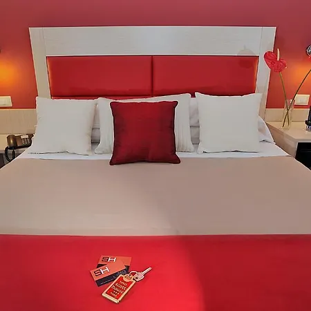Scott House 3*
