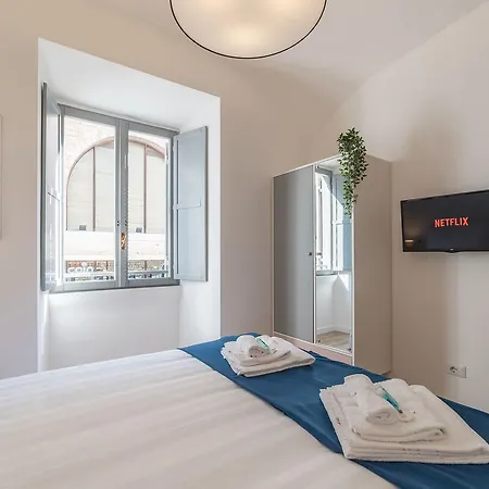 Guest house Station House 3*