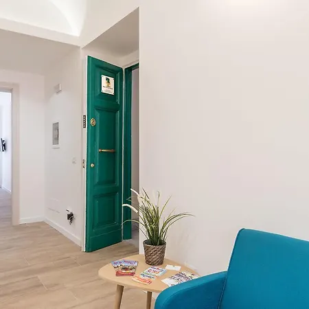 Guest house Station House 3*