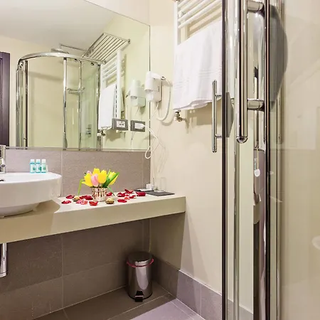 Domus Best Guest House Guest house 2*