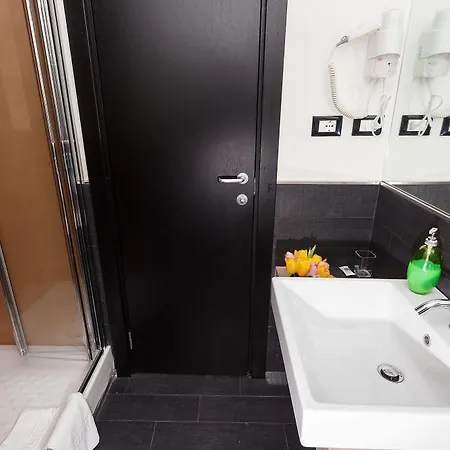 Domus Best Guest House Guest house 2*