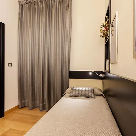 Domus Best Guest House