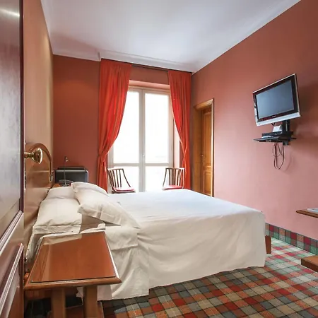 Rex Otel 4*