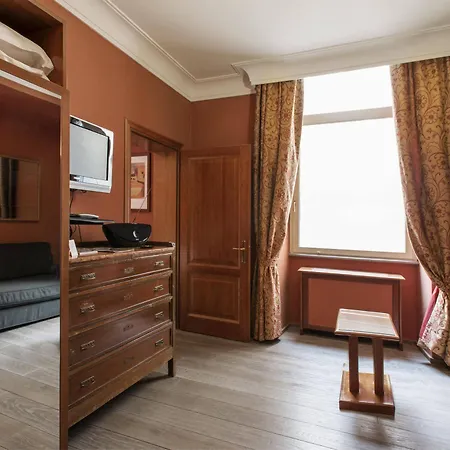 Rex Otel 4*