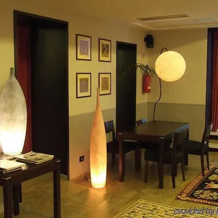 Hotel Re Di Roma