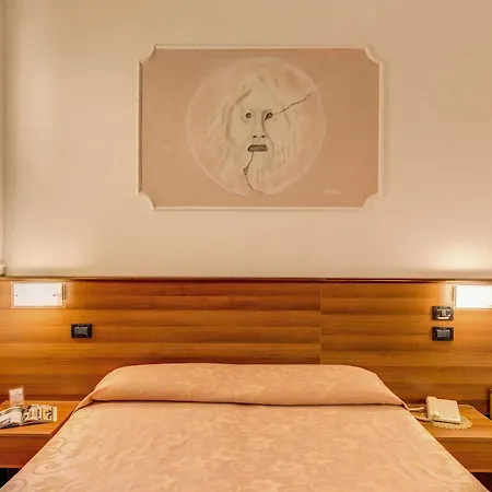 Hotel Martini 3*