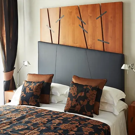 Hotel The Code 4*