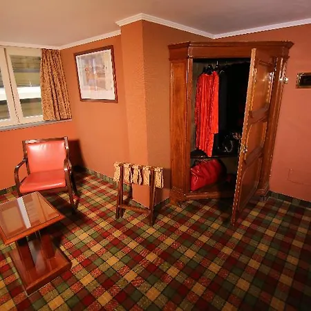Otel Rex 4*