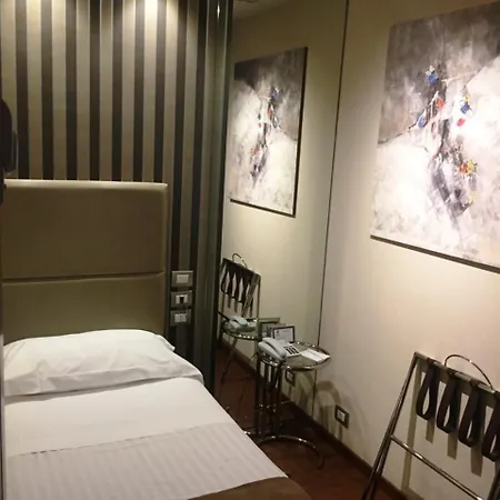 Hotel Best Western Piccadilly 4*