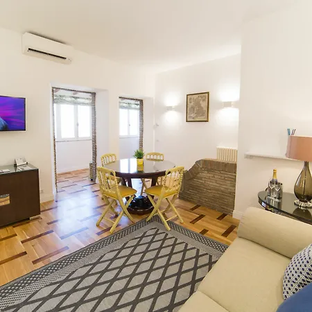 Babuino 79 Apartmanhotel 2*
