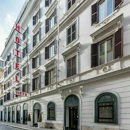 Raeli Noto Рим