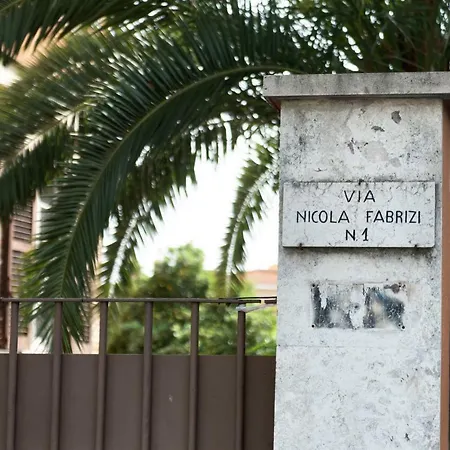 Via Nicola Fabrizi Apartment