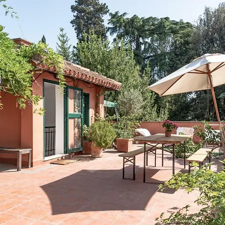 Blanc House Holiday home *