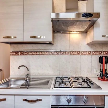 Mecenate 77 Colosseo Apartment
