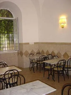 Acropoli Hotel 2*