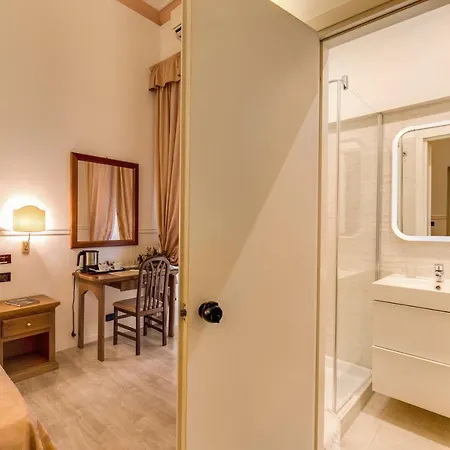 Martini Hotel 3*