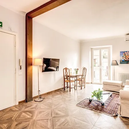 Apartment Cavour Attic With Terrace