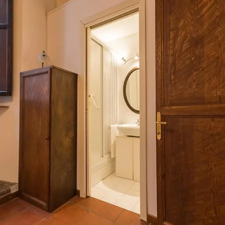 Apartment Secret Coronari Rome